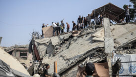 israil gazzeye saldirdi 42 filistinli yasamini yitirdi 4qTVjbDg