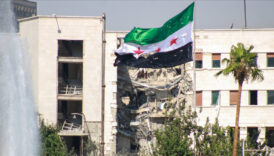 israilin suriyeye saldirisinda 6 suriye askeri hayatini kaybetti ST6PLsqQ