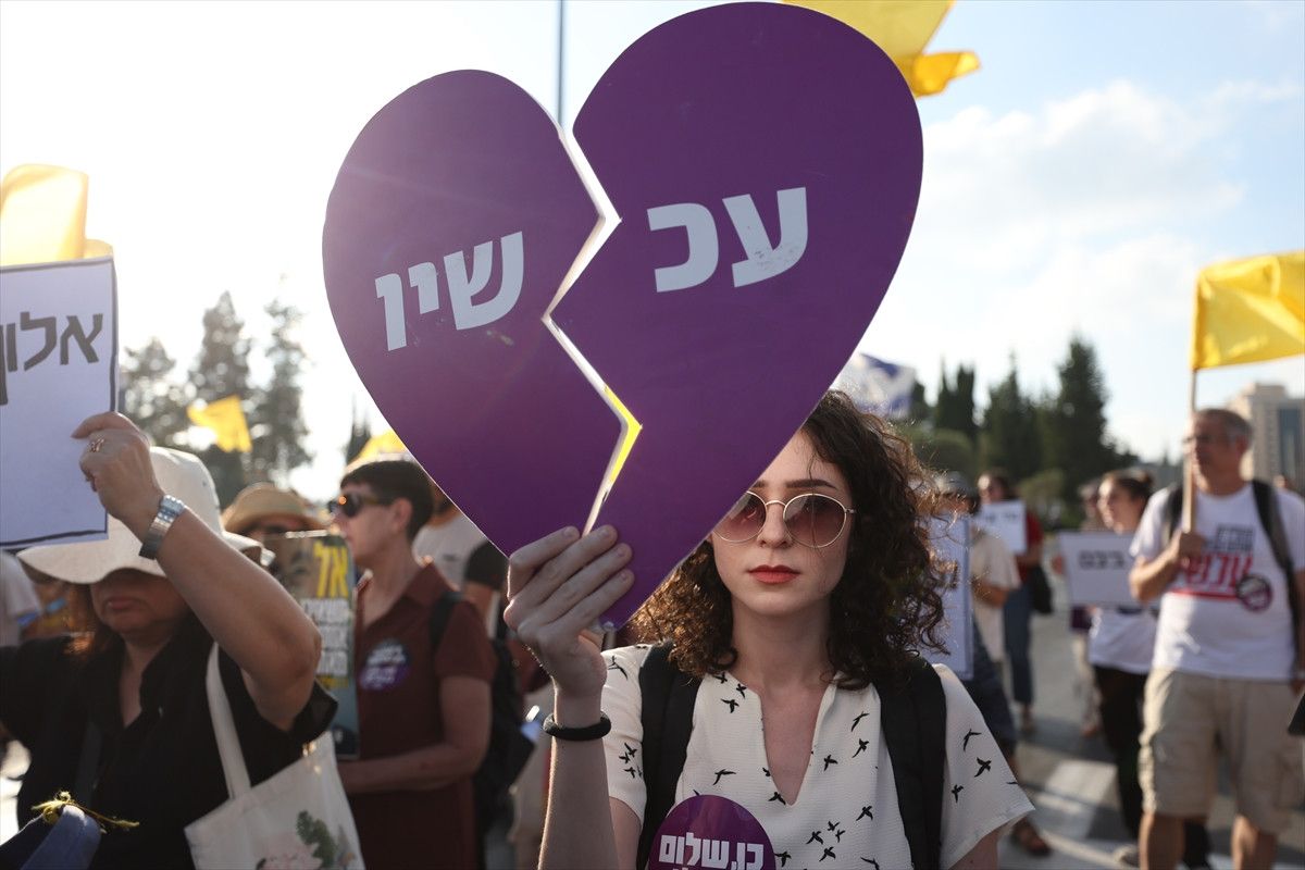 israilliler tel avivde sokaga cikti gazzede savasin sona erdirilmesi talebiyle protesto duzenleniyor 12 u3PLRg3j