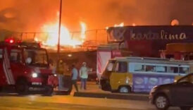 istanbul kartalda balikci barinaginda cikan yangin 5 restorana sicradi 4A3rHUWP