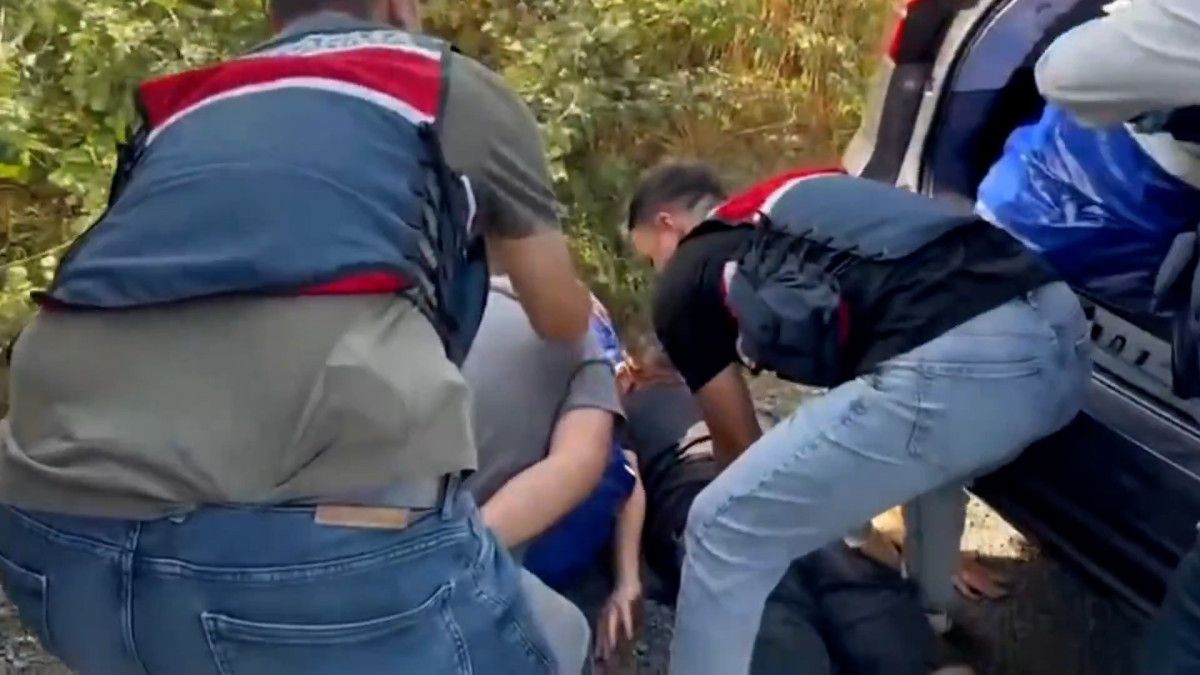 istanbulda 1 milyon 919 bin uyusturucu hap ele gecirildi 1 vqXq3DrE