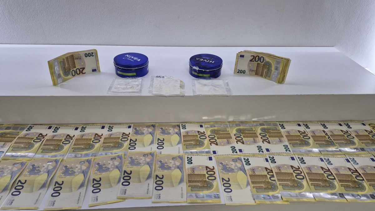 istanbulda 5 milyon liralik dovizi calinan kadinin krem kutusunda amfetamin bulundu 3