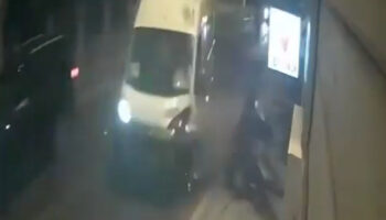 istanbulda alkollu servis soforunun sebep oldugu feci kaza s3dT1OwM