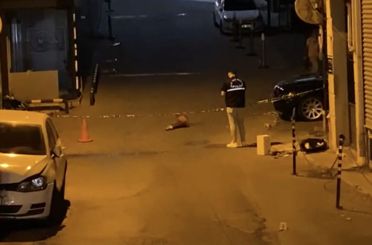 istanbulda evi terk eden esinin ikiz kardesi tarafindan olduruldu ablama kotu davraniyordu 0 zF7jZ9fz