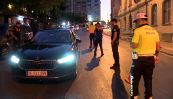 istanbulda helikopter destekli huzur uygulamasi jWIVQVEk