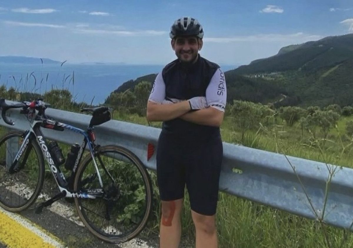 istanbulda motosikletle carpisan profesyonel bisiklet sporcusu yasamini yitirdi 1 TC7jX3JY