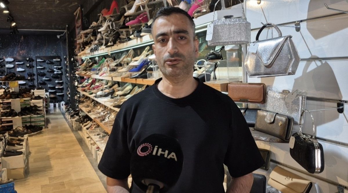 İstanbul'da müşteri gibi girdiği dükkandan çanta çaldı 2 istanbulda musteri gibi girdigi dukkandan canta caldi 1 TthAaHvy