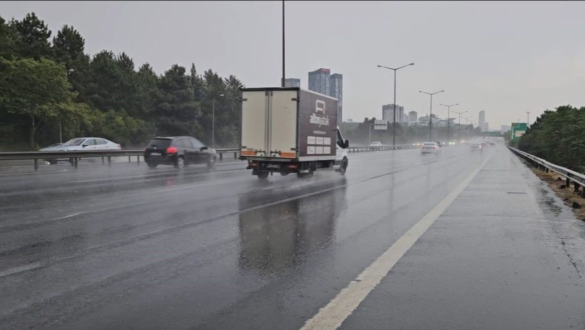 istanbulda saganak etkili oldu 2 pWp1FZBM