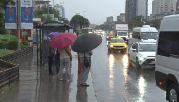 istanbulda saganak etkili oldu UzuYMRaY