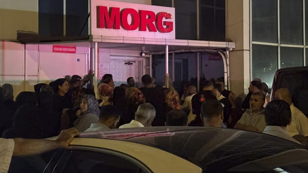 istanbulda taksiciye silahli saldiri hayatini kaybetti NjlBHdKD