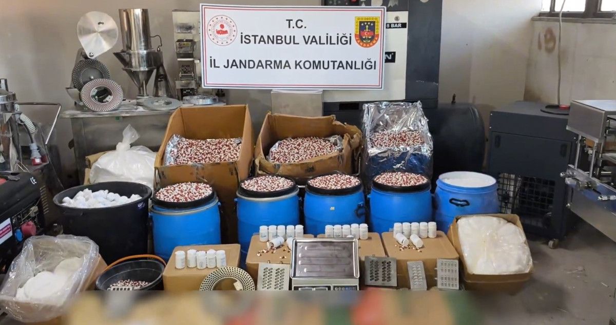 istanbulda uyusturucu operasyonu 2 kisi tutuklandi 4 6hYE3Lp2