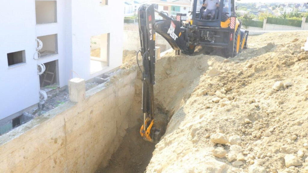 istanbulda villa bahcesinde gomulu bulunan afganin kacirilma anlari f9ELdtB3