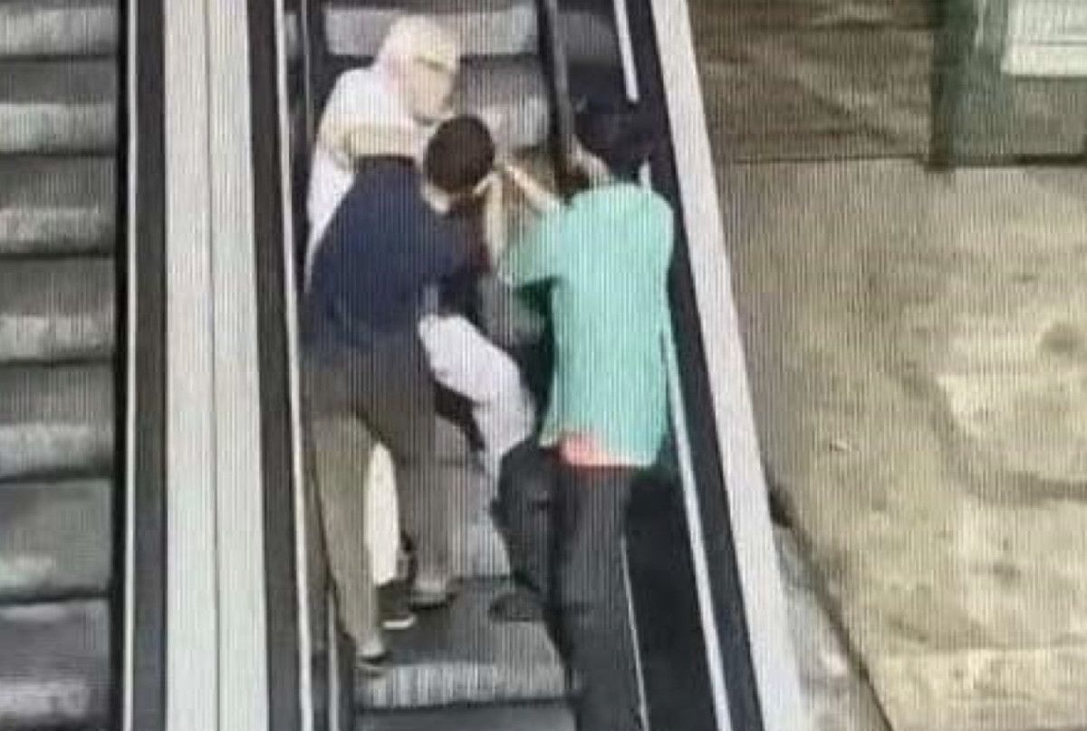 istanbulda yasli adamin bogazini sikip cep telefonu ve banka kartini aldilar 0 Y8pWJiag