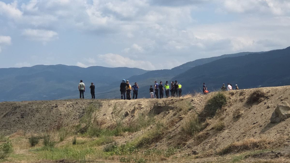 iznik golunde kucuk cocuk kayboldu 5 XR4Gp4n1