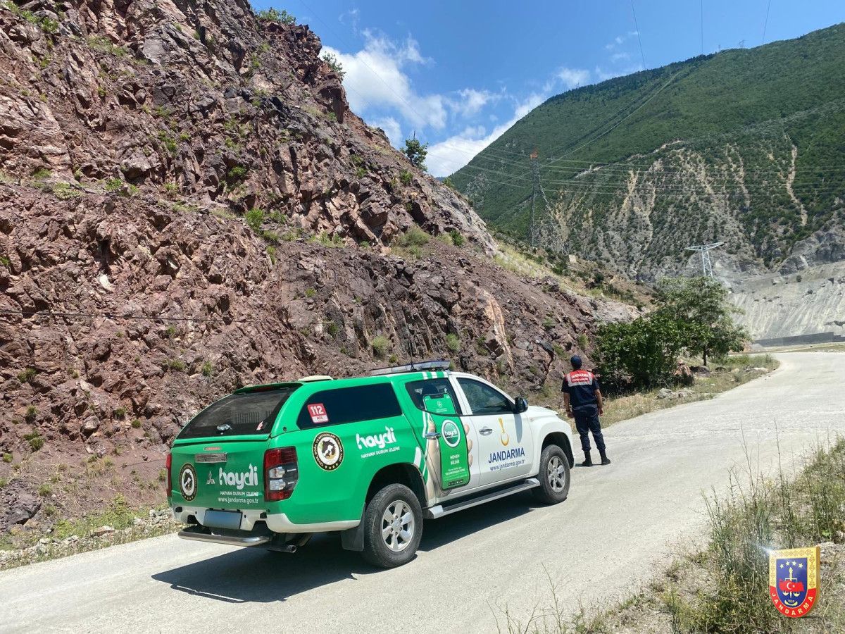 jandarma paylasti dag kecilerini gorebildiniz mi 0 XVr8zwNU