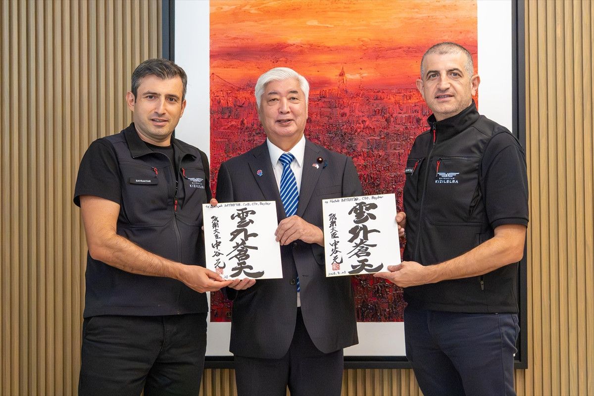 Japonya Savunma Bakanı Nakatani'den Baykar'a ziyaret 2 japonya savunma bakani nakataniden baykara ziyaret 1