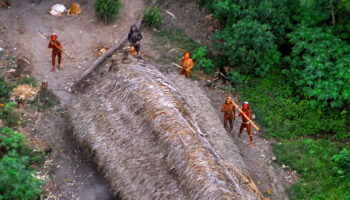 kimse onlara yaklasamiyor dunya uzerinde izole kalmayi basarmis 3 kabile tamciVJ2