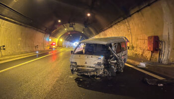 kocaelide tem otoyolunda zincirleme kaza 5 yarali TjxtIEFD