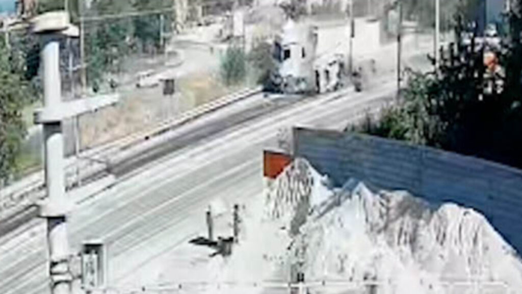 konyada 3 kisinin oldugu feci kazanin goruntuleri ortaya cikti RW1MUBND