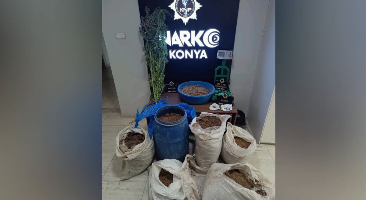 konyada uyusturucu operasyonu 4 supheli yakalandi 4 ZJyilEsd