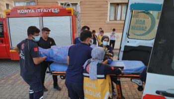 konyada yatalak kadin esinin cesediyle 1 hafta ayni odada kalmis H4VeRp8B