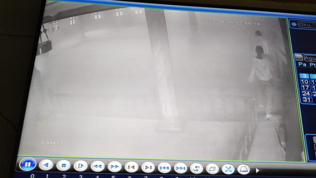 kutahyada bir grup genc camiye zarar verdi xCPxlECf