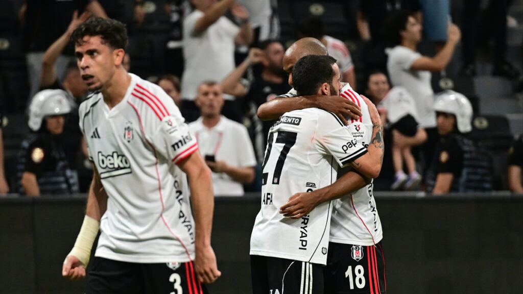 lausanne besiktas macinin ilk 11leri VWsfHs8A