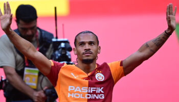 leroy sanenin gelisi rekor kirdi C9NWQwRx