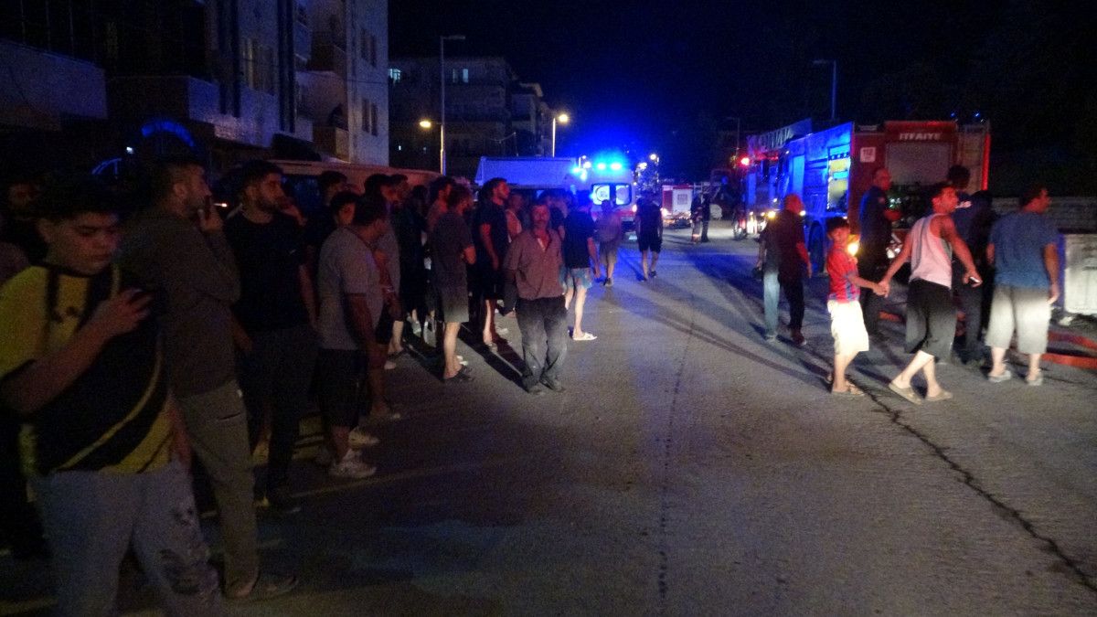 malatyada santiyede yangin panigi mahalleli sokaga dokuldu 0 TcL68XtO