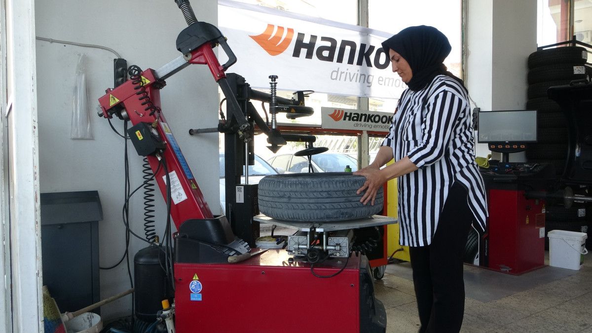 malatyada serap usta lastik tamirciliginde 24 yilini geride birakti 0