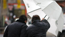 marmara ve egede firtina ruzgarin hizi 60 kilometreyi bulacak CMdjSneC