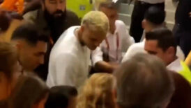 mauro icardinin bir taraftarla yasadigi gergin anlar CEtPqZRn