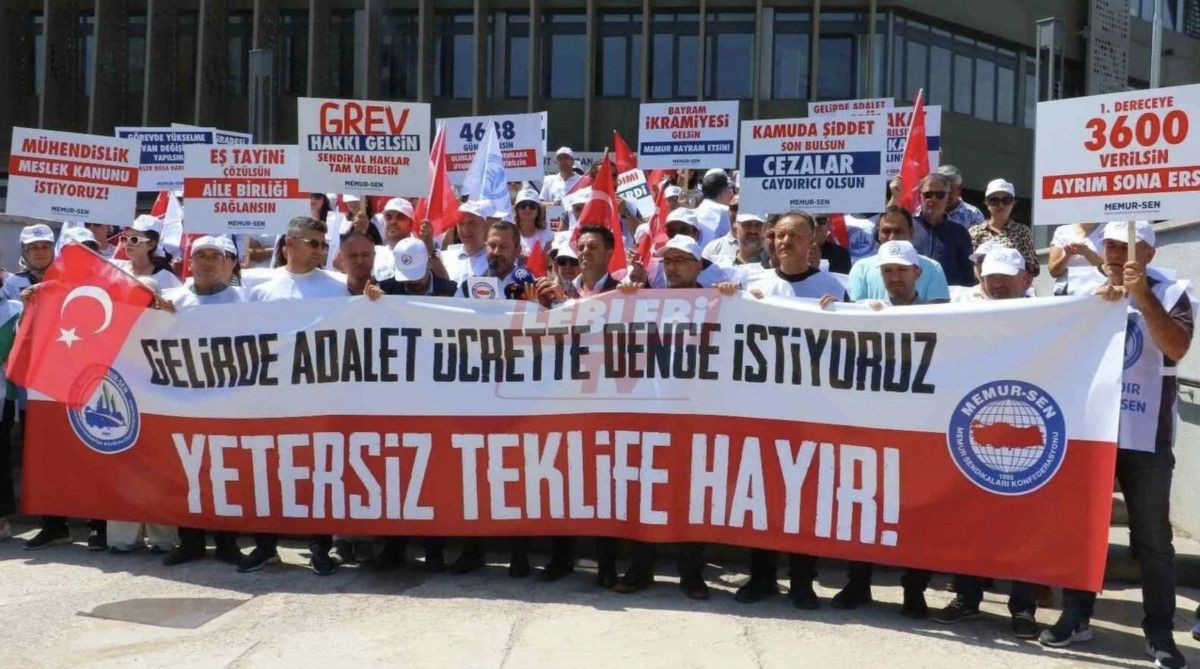memurlar zam teklifini begenmedi is birakma eylemine gittiler 1