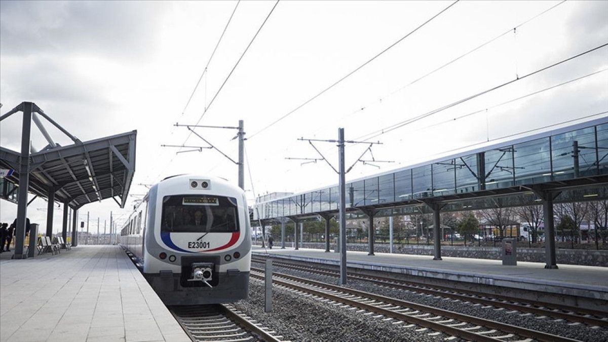 memurlar zam teklifini begenmedi is birakma eylemine gittiler 2 kJAO543j