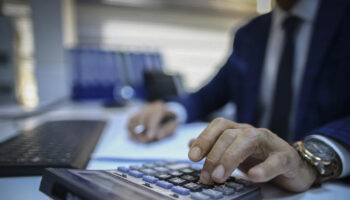 memurlarin zam pazarligi basladi sendikalar taleplerini dile getirdi GZa6mz87