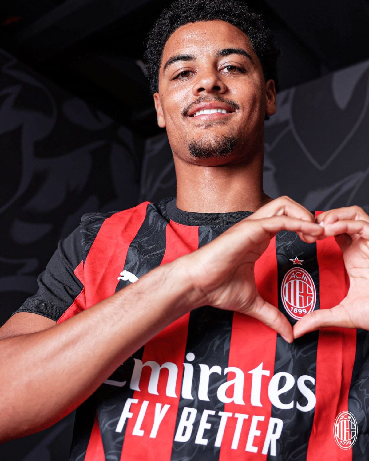 milan genoadan koni de winteri transfer etti 1 bEmE4Eum