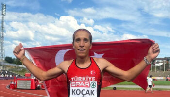 milli atletler almanyadaki yarismada 2 madalya kazandi yNVShNAi