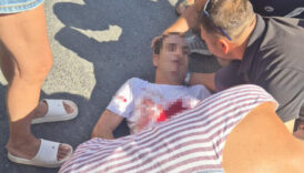 mugla bodrumda yol verme kavgasinda silahlar patladi 3 yarali s6lhQrmj