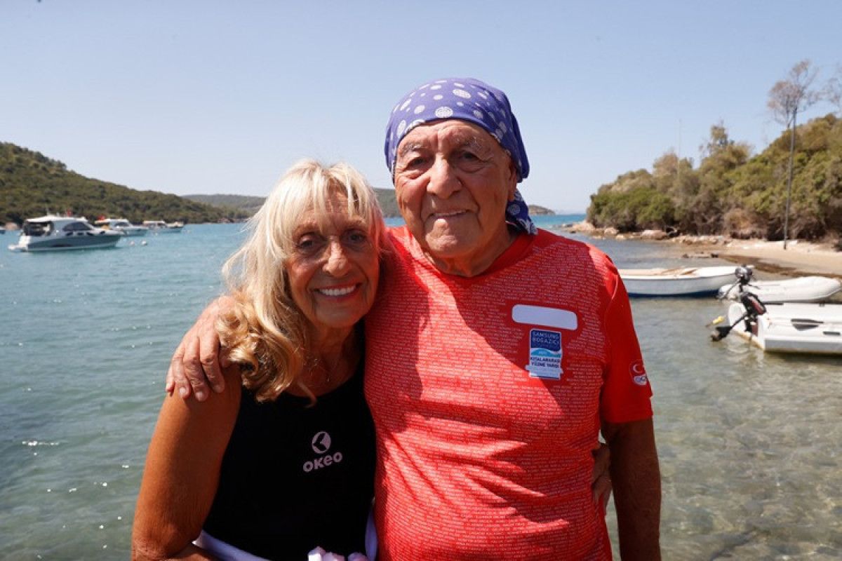 muglada 89 ve 78 yasindaki ciftin yuzme tutkusu 1