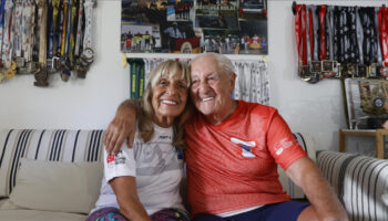 muglada 89 ve 78 yasindaki ciftin yuzme tutkusu VxVlZ5ZF