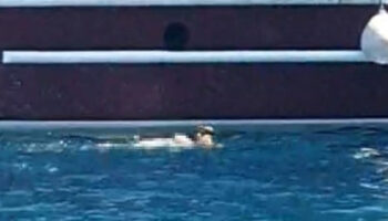 muglada denize giren turist boguldu PquLBA2h