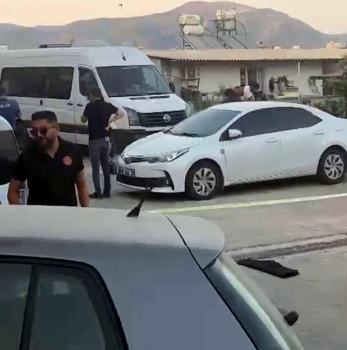 muglada kadin cinayeti pusu kurup av tufegiyle oldurdu 0 iXXIYYgA