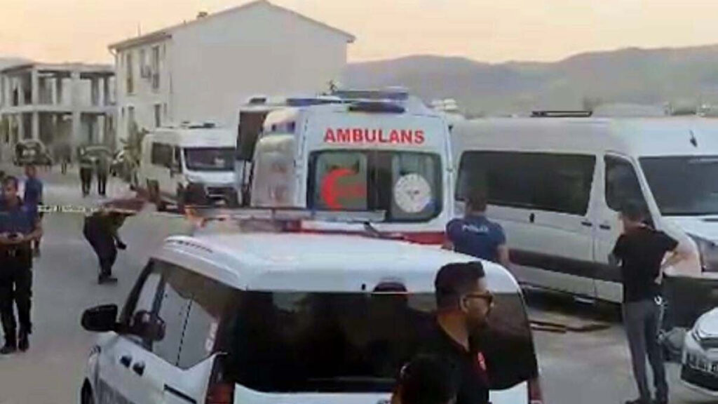 muglada kadin cinayeti pusu kurup av tufegiyle oldurdu ACBjE8Au