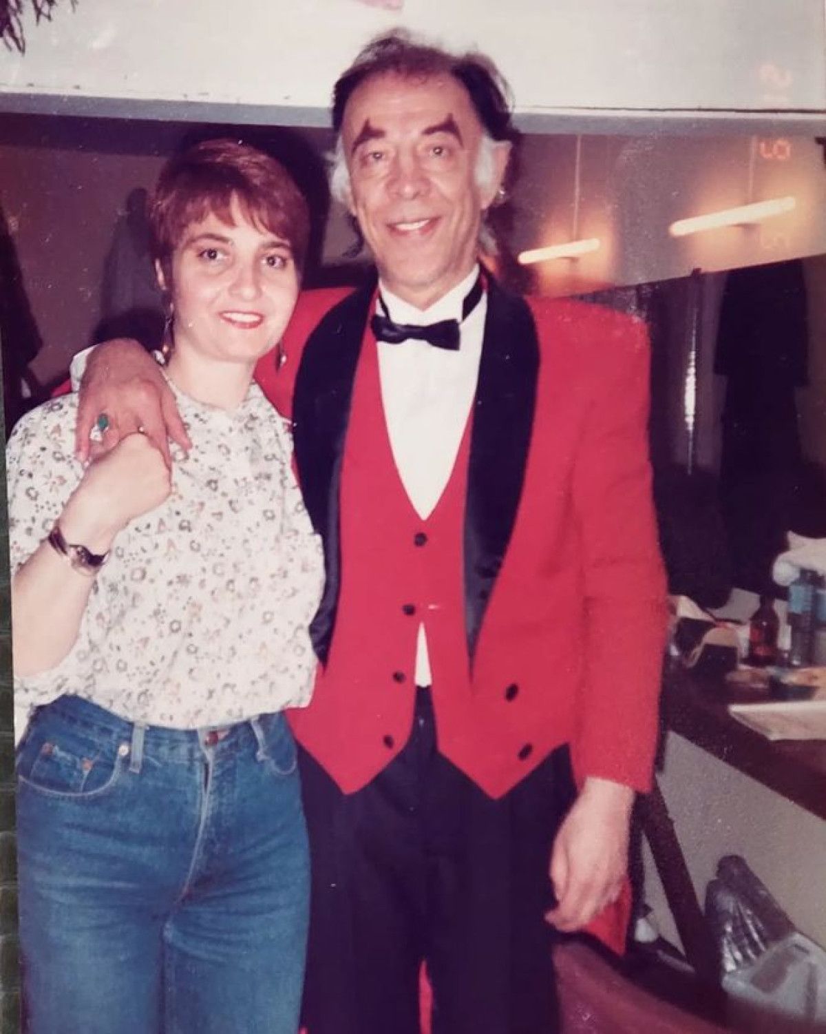 munir ozkulun esi hayata veda etti 0 HOqLIGPj