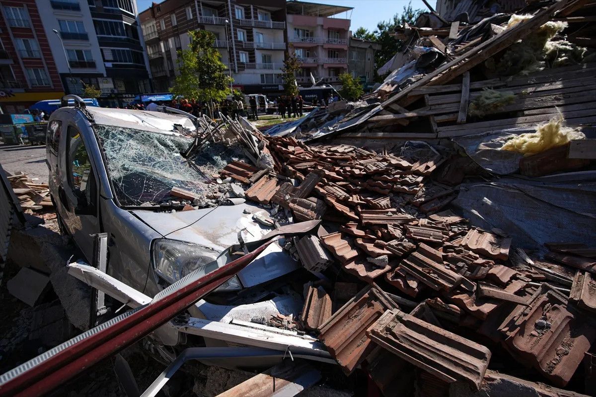 murat kurum sindirgida yapilan hasar tespit calismalarini paylasti 0 ZIHgjSLi