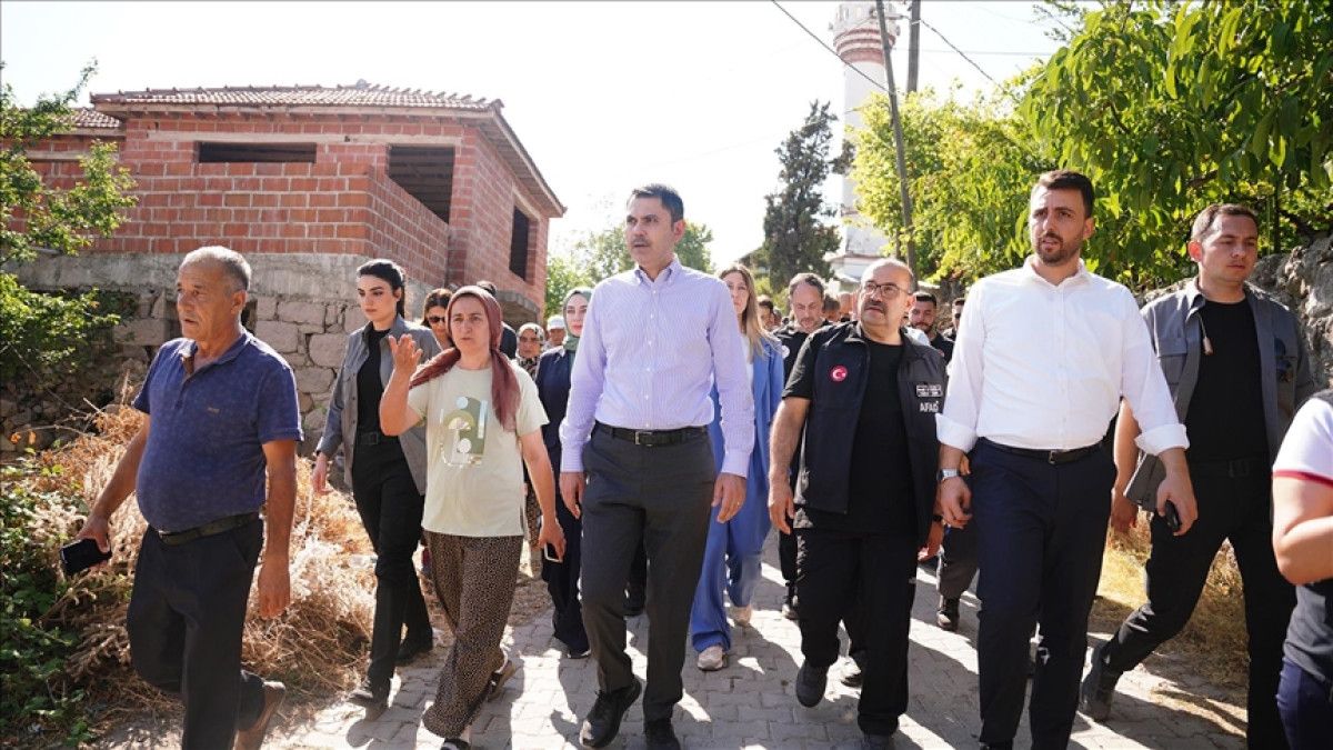 murat kurum sindirgida yapilan hasar tespit calismalarini paylasti 2 SZpm6TQy