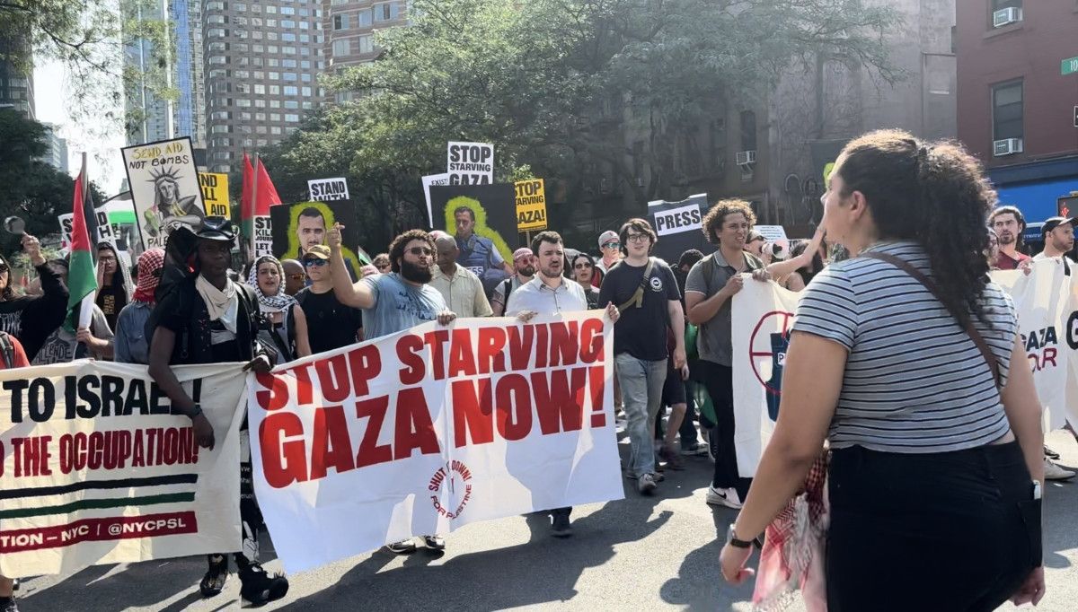 new yorkta israil protestosu on binlerce kisi gazze icin yurudu 10 jX4r3NkU