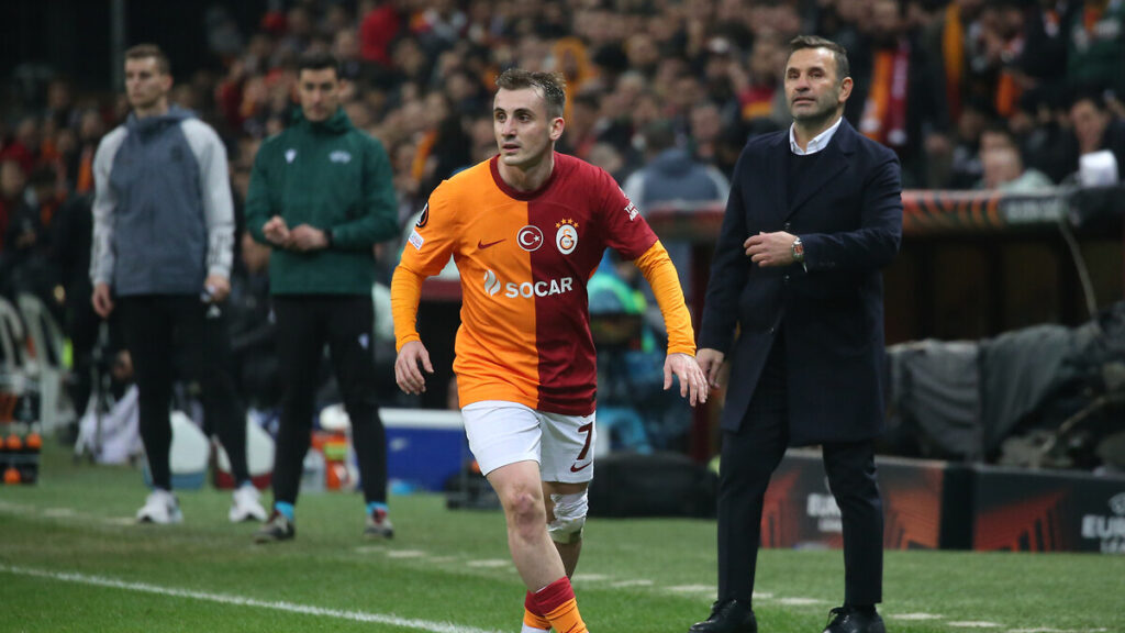 okan buruk ve kerem akturkoglundan carpici hareket 4TZBVVl1