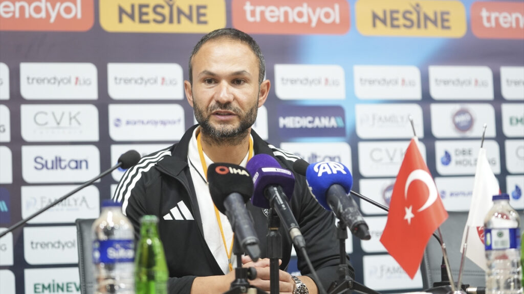 omer faruk mahir ilk haftada uc puan aldigimiz icin cok mutluyuz SuwHFBlk