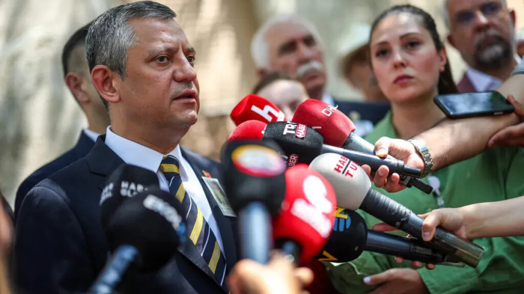 ozgur ozel hakkinda hakaret sorusturmasi baslatildi ZkwpERFK